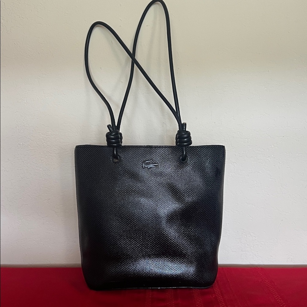 Lacoste Women's Chantaco Matte Piqué Leather Tote
